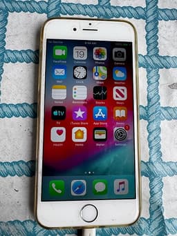 iPhone 6 64Gb, låda & lurar
