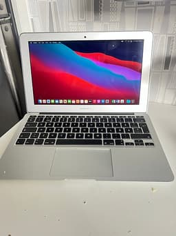 Apple MacBook Air 11" - Core i5