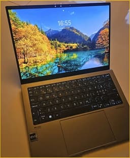 Asus ZenBook S 13 OLED UX5304 1TB 32GB 13,3"