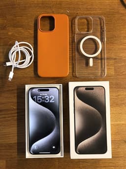 Apple iPhone 15 Pro Max 256 GB natural titanium