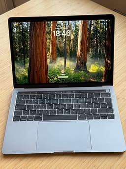 MacBook Pro 13,3" laptop i7 16GB 512GB