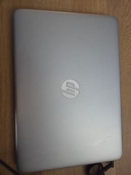 HP Elitebook 820 G3