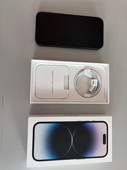 iPhone 14 Pro. Space Black. 128 GB.