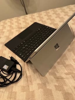 Microsoft Surface Pro 9 for Business 13” – i5 / 8GB / 256GB – nästan som ny