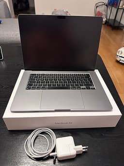 MacBook Air 15” M2 – 512 GB