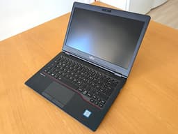 Fujitsu LifeBook U727 (Ultra-lätt)