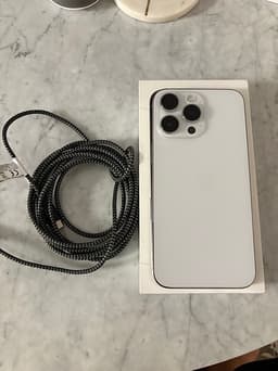 iPhone 14 Pro Max i nyskick