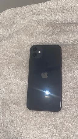 Apple iPhone 11 64 GB svart