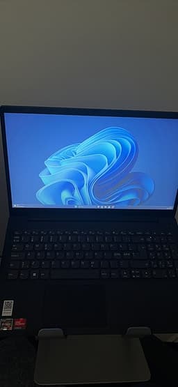 Lenovo V15 G4 ABP