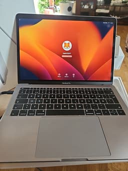 Apple MacBook Pro 13" laptop silver 2017
