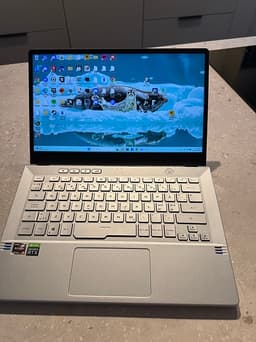 Asus ROG Zephyrus G14 bärbar dator 14 tum vit