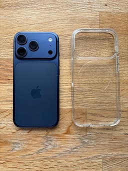 iPhone 17 Pro 256 GB Blå • 100 % batterikapacitet • Mycket fint skick