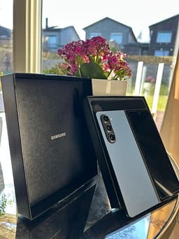 Samsung Galaxy Z Fold5 - 1TB Blå/svart