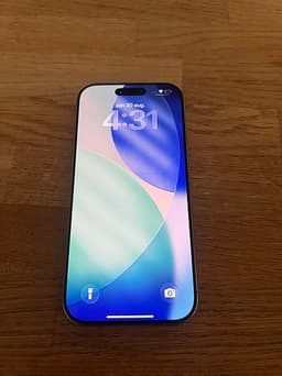 Apple iPhone 16 Pro 128 GB vit