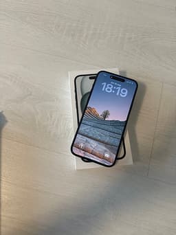 Fin IPhone 15 plus