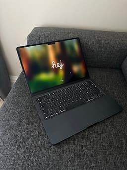 Apple MacBook Air 13 M4 - 2025