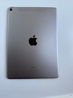 Apple iPad Pro 9,7” 128GB WiFi + Cellular – mycket fint skick