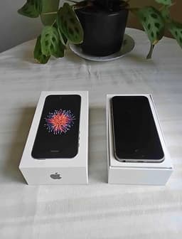 Apple iPhone SE mobil 64 GB