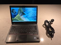 Fujitsu LifeBook U727