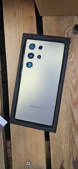 Samsung Galaxy S24 Ultra 256GB – Nyskick