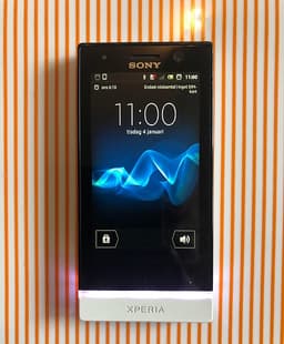 Sony Xperia ST25i Retro