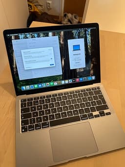 Apple MacBook Air M1