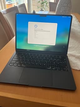 Apple MacBook Air 13-Inch M4, 2025