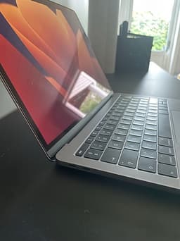 Apple MacBook pro