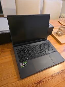 Asus ROG Zephyrus G14 14" gaminglaptop grå