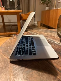MacBook Air 13”  silver