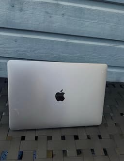 Apple MacBook Air m1 2020 silver