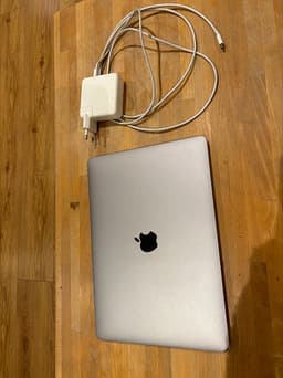 MacBook Pro 13