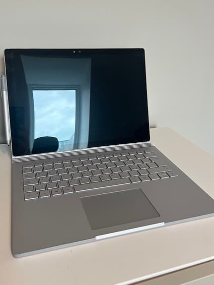Microsoft Surface Book 13"