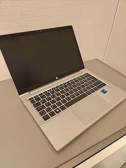 HP ProBook 430 G8 – i5 / 8GB / 256GB