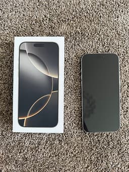 iPhone 16 Pro MAX 256 GB vit 91% batterihälsa