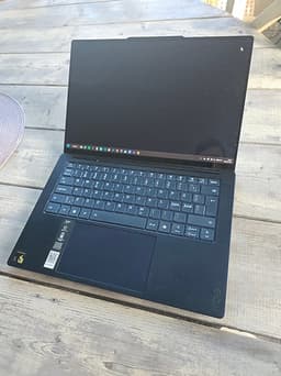 Lenovo Yoga Slim 7 14Q8X9