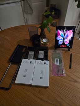 Samsung Galaxy Z Fold 3 5G smartphone 12GB/512GB (phantom black)