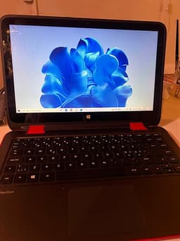 HP Pavilon 13 x360 PC touch skärm