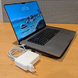 MacBook Pro 16" M1 Max 64GB, 1 TB