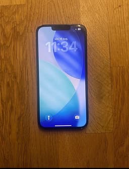 Apple iPhone 13 128 GB svart