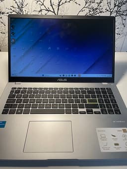 Asus laptop 15 tum silver