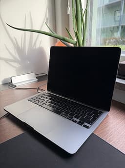 MacBook Pro 13” M1 2020 – 8GB / 256GB