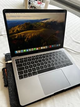 Apple MacBook Air 13” Retina 2019