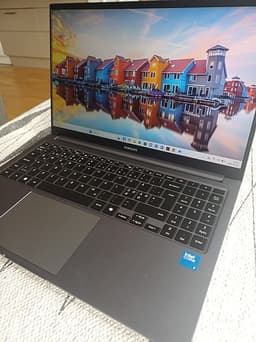 Samsung Galaxy Book4 15,6" bärbar dator grå