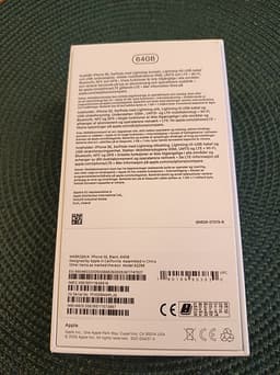 iPhone se säljes med laddkabel