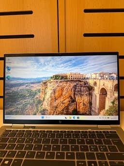 HP EliteBook x360 1030 G8 – i5 / 16GB / 512GB SSD / Touch