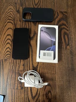 Apple iPhone 16 Pro 128 GB svart Ny skick!!