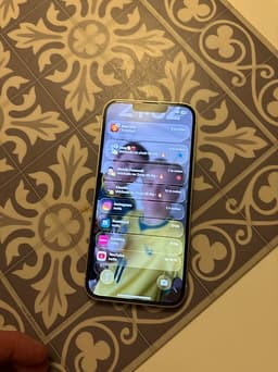 Apple iPhone 13 mobil 128 GB vit