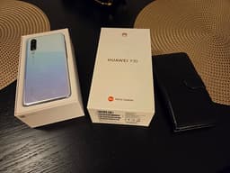 Huawei P30 i mycket fint skick
