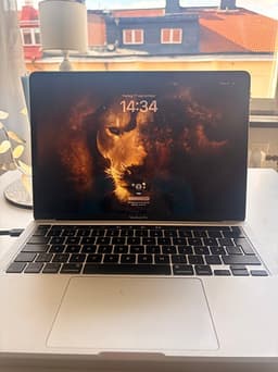 Apple MacBook pro 2020 modell bärbar dator silver